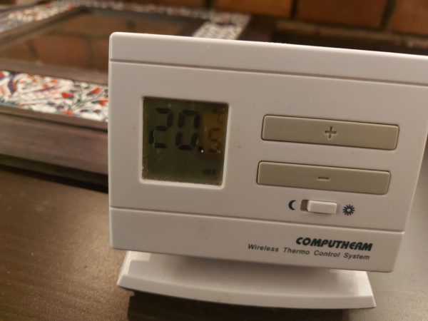 Mobile thermostat